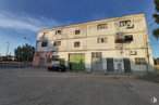 Land for sale at Calle Carlos Barral, 13, Talavera de la Reina, Toledo, 45600 with building, car, sky, window, cloud, street light, tree, road surface, asphalt and house around