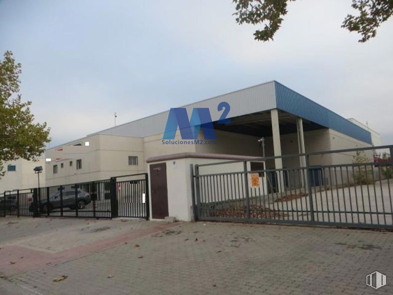 Industrial for rent at Polígono La Laguna, Leganés, Madrid, 28914 with commercial building, factory, headquarters, steel and company around