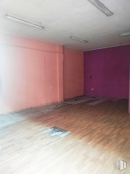 Local en venta en Calle Valdemorillo, Getafe, Madrid, 28901 con lámpara, alumbrado, madera, hall, suelo, suelos, madera dura, accesorio y tinte para madera alrededor