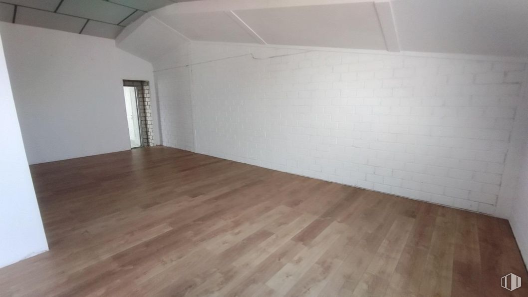 Nave en venta en Polígono de Valmor, Valdemoro, Madrid, 28343 con edificio, madera, suelo, suelos, hall, material compuesto, accesorio, tinte para madera, madera dura y techo alrededor