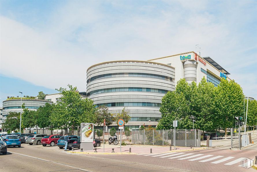 Oficina en alquiler en Edificio D, Calle Anabel Segura, 11, Alcobendas, Madrid, 28109 con nube, cielo, edificio, infraestructura, arquitectura, diseño urbano, vía pública, casa, coche y barrio alrededor