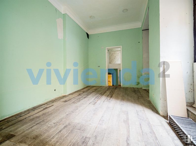 Local en venta en Zona Malasaña - Univerdidad, Centro, Madrid, 28004 con propiedad, edificio, azure, madera, pintura, accesorio, interiorismo, puerta, suelos y suelo alrededor