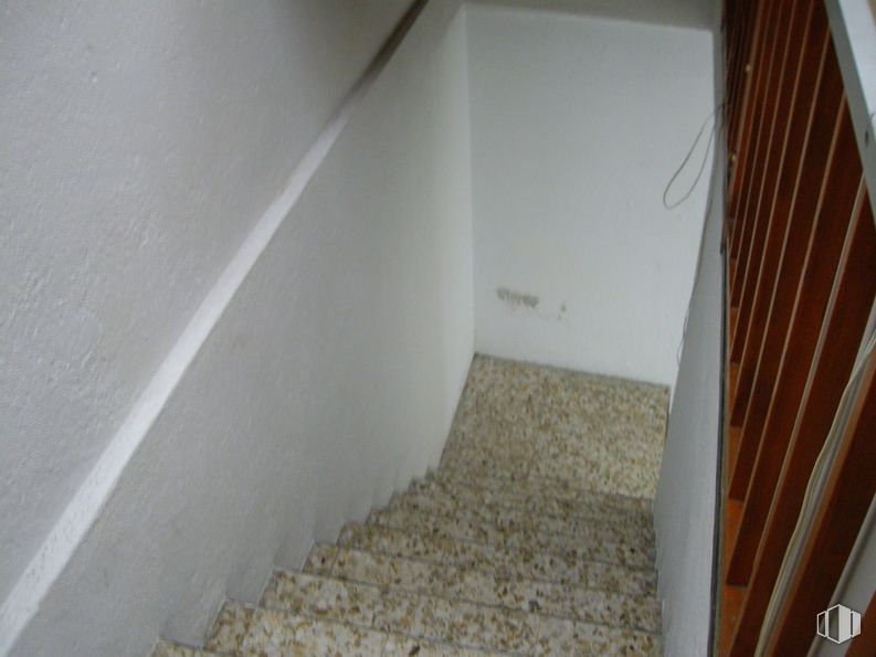 Local en venta en Calle Villajimena, 18, Vicálvaro, Madrid, 28032 con escaleras, madera, material compuesto, suelo, rectángulo, pasamano, contrachapado, techo, yeso y hormigón alrededor