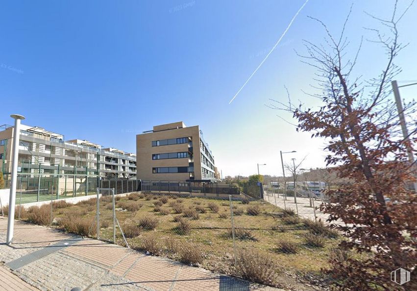 Suelo en venta en Zona Tempranales, San Sebastián de los Reyes, Madrid, 28700 con edificio, cielo, planta, diseño urbano, barrio, zona residencial, condominio, inmobiliario, superficie de la carretera y árbol alrededor