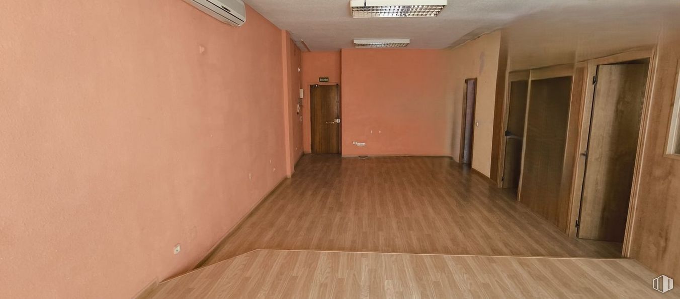 Oficina en venta en Calle Batalla de Bailén, 2, Collado Villalba, Madrid, 28400 con puerta, accesorio, madera, suelo, suelos, hall, tinte para madera, madera dura, barniz y pintura alrededor