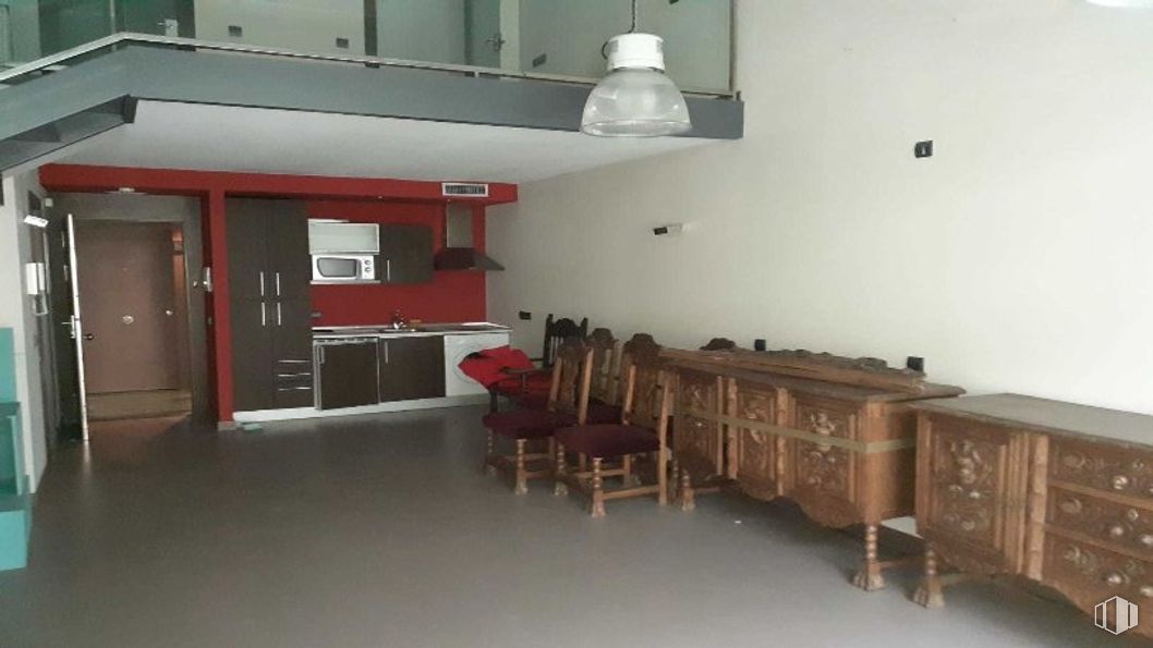 Oficina en venta en Calle Cronos, 24-26, San Blas - Canillejas, Madrid, 28037 con ebanistería, lámpara, alumbrado, puerta, silla, mueble, mesa, madera, suelo y suelos alrededor