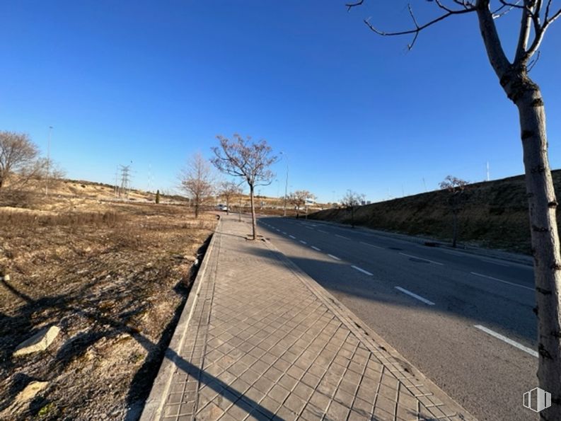 Suelo en venta en Polígono El Tejar, 63 , Majadahonda, Madrid, 28220 con superficie de la carretera, carretera, asfalto, vía pública, carril, acera, pendiente, utilidad pública, alquitrán y suelo alrededor