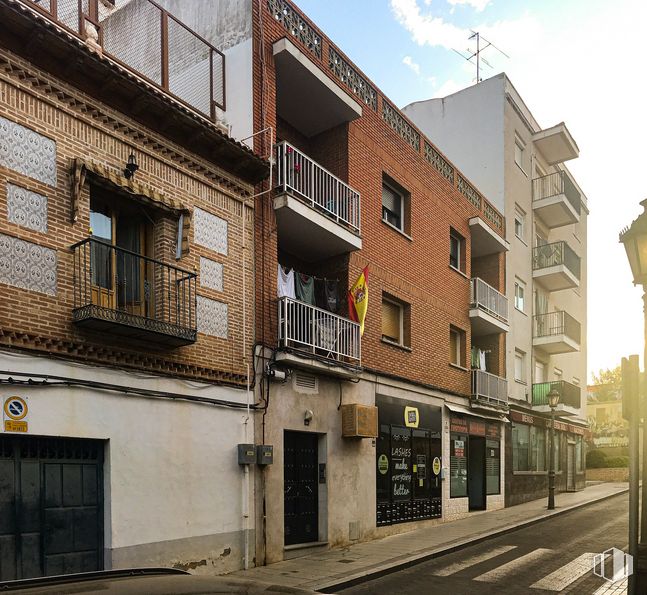 Local en alquiler en Calle Fidel Borrajo, 14, Navalcarnero, Madrid, 28600 con ventana, edificio, propiedad, cielo, nube, accesorio, diseño urbano, barrio, área residencial y pared alrededor