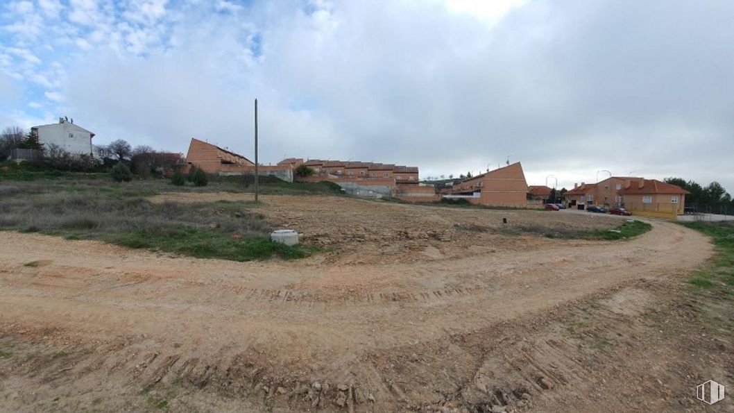 Land for sale at Calle Olivilla, 60, Corpa, Madrid, 28811 with house, cloud, sky, plant, slope, building, geological phenomenon, plain, grassland and landscape around