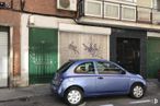 Local en venta en Calle Jaime Hermida, San Blas - Canillejas, Madrid, 28037 con rueda, coche, puerta, neumático, vehículo terrestre, vehículo, propiedad, ventana, iluminación automotriz y campana alrededor