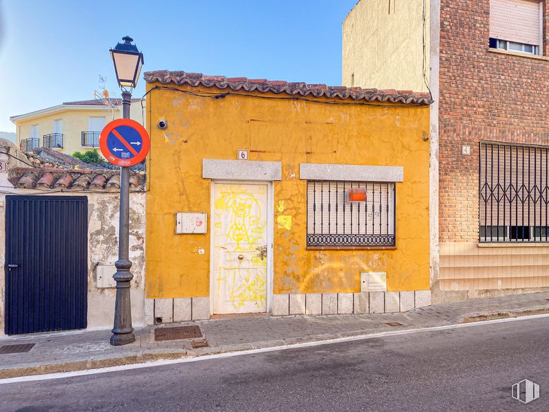 Suelo en venta en Paseo Álamos, 6, Robledo de Chavela, Madrid, 28294 con puerta, ventana, edificio, cielo, propiedad, infraestructura, superficie de la carretera, asfalto, barrio y zona residencial alrededor