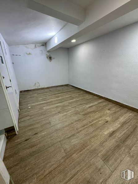 Local en alquiler en Calle Cartagena, Chamartín, Madrid, 28002 con propiedad, madera, accesorio, suelo, hall, suelos, tinte para madera, madera dura, suelo laminado y tablón alrededor