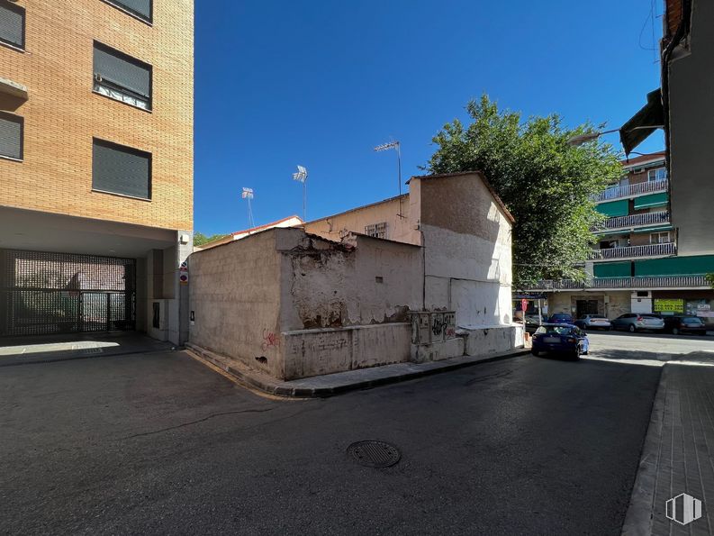 Suelo en venta en Casco urbano, Arganda del Rey, Madrid, 28500 con ventana, edificio, cielo, propiedad, superficie de la carretera, asfalto, diseño urbano, planta, árbol y pared alrededor