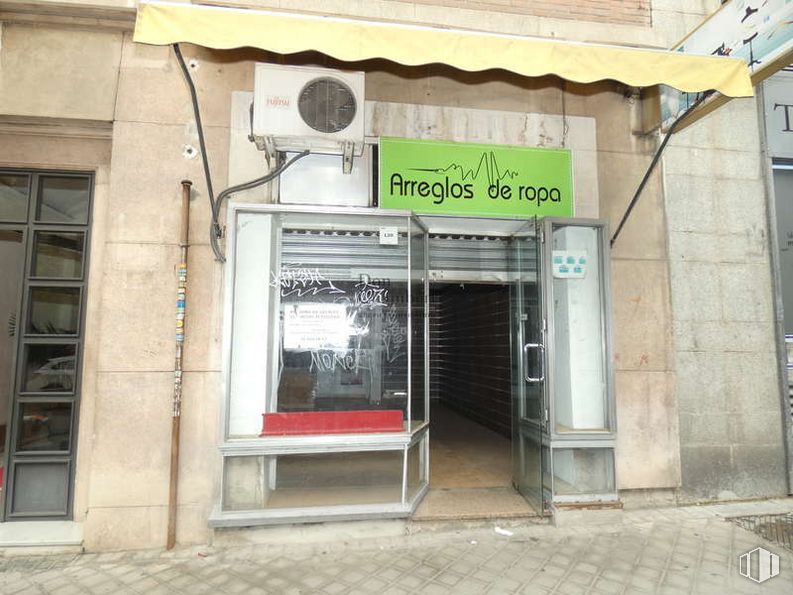 Local en venta en Calle Joaquín María López, Chamberí, Madrid, 28015 con ventana, accesorio, fachada, ciudad, gas, edificio, fuente, calle, hormigón y material compuesto alrededor