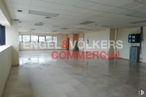 Office for rent at Avenida Castilla, San Fernando de Henares, Madrid, 28830 with fixture, hall, building, flooring, space, ceiling, glass, concrete, composite material and art around