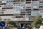 Office for sale at Zona Concepción, Ciudad Lineal, Madrid, 28027 with traffic sign, building, daytime, property, window, plant, fixture, tower block, urban design, condominium and tree around