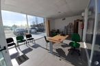 Land for rent at Cerro El Molino, Fuenlabrada, Madrid, 28940 with chair, car, table, furniture, building, office chair, desk, interior design, flooring and floor around