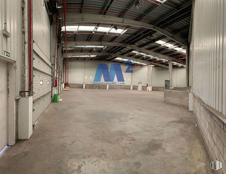 Industrial for sale & for rent at Avenida Industria, Coslada, Madrid, 28820 with floor, metal, building material, warehouse, hall and steel around