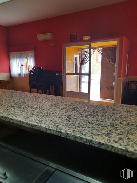 Local en alquiler y venta en Calle Santa Teresa, Gálvez, Toledo, 45164 con propiedad, madera, puerta, interiorismo, suelo, suelos, inmobiliario, madera dura, casa y techo alrededor