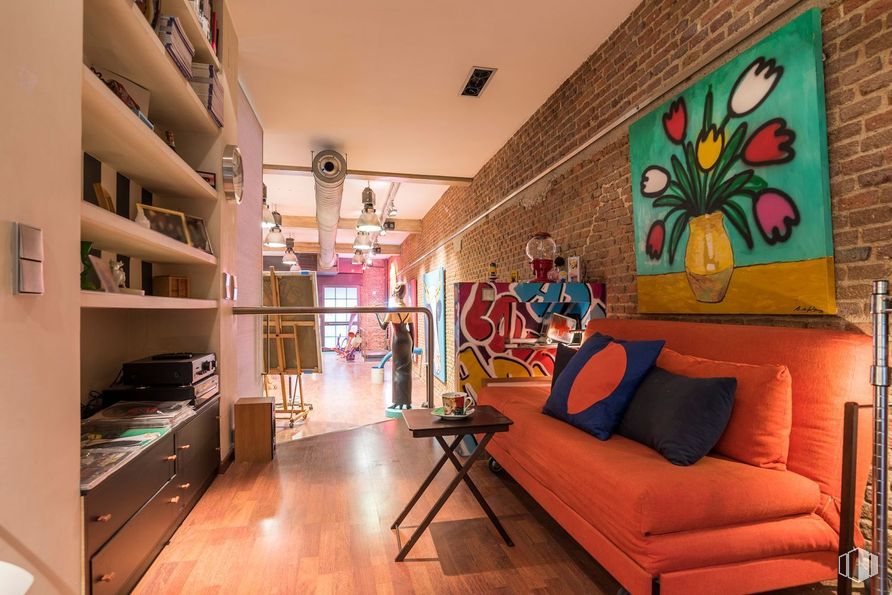 Retail for sale at Zona Malasaña, Centro, Madrid, 28004 with throw pillow, couch, table, pillow, furniture, interior design, flooring, wall, wood and floor around