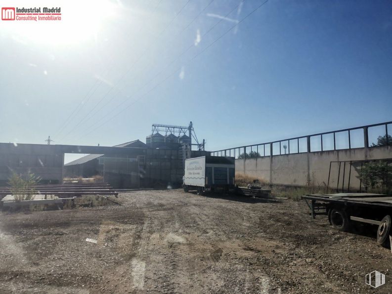 Industrial for sale at Zona Estación, Seseña, Toledo, 45223 with truck, sky, asphalt, road surface, land lot, road, landscape, automotive tire, soil and city around