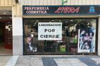 Retail for rent at Zona Zoco, Arganda del Rey, Madrid, 28500 with person, building, font, facade, gas, city, urban area, road, advertising and signage around