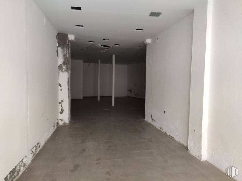 Local en venta en Calle San Francisco, Quintanar de la Orden, Toledo, 45800 con accesorio, hall, edificio, suelos, techo, madera, evento, habitación, escayola y iluminación natural alrededor