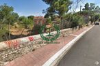 Land for sale at Calle Marcelo Martín Bravo, 18, Collado Villalba, Madrid, 28400 with sky, plant, tree, road surface, asphalt, grass, landscape, leisure, road and urban design around