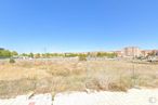 Land for sale at Avenida Derechos Humanos , Ávila, 05003 with building, sky, plant, tree, land lot, horizon, urban design, real estate, landscape and grass around