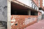 Retail for sale at Zona Centro, Valdemoro, Madrid, 28340 with building, window, road surface, asphalt, wood, brickwork, art, font, tree and brick around