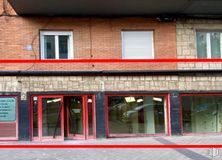 Retail for rent at Calle Serrano, 205, Chamartín, Madrid, 28016 with window, fixture, brick, brickwork, wood, door, building, facade, building material and tints and shades around