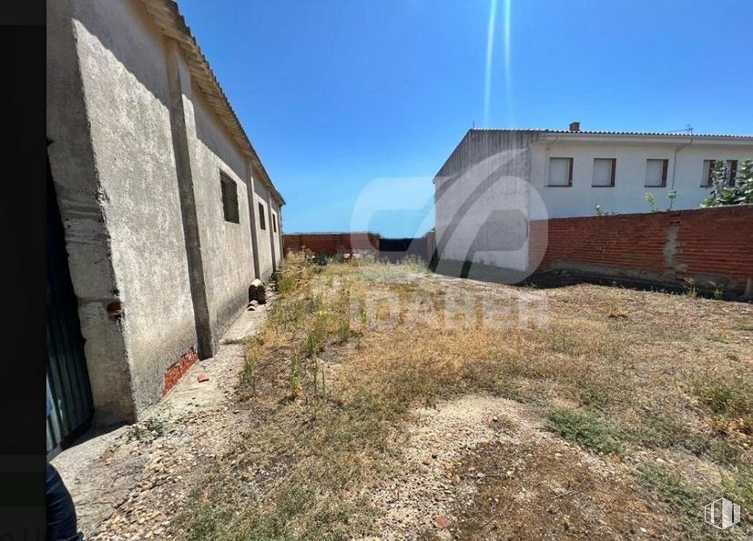 Suelo en venta en Plaza Mayor, Ugena, Toledo, 45217 con casa, cielo, planta, ventana, edificio, lote de terreno, pendiente, hierba, paisaje y superficie de la carretera alrededor