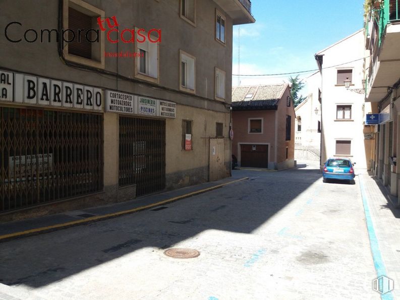 Local en venta en Paseo Ezequiel González, Segovia, 40002 con edificio, ventana, propiedad, cielo, superficie de carretera, coche, vehículo, asfalto, rueda y pared alrededor