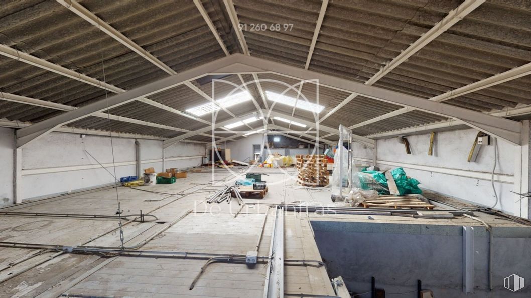 Nave en alquiler en Polígono Albresa, Valdemoro, Madrid, 28342 con haz, suelo, madera, material compuesto, gas, ingeniería, hormigón, metal, industria y máquina alrededor