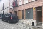 Local en alquiler en Calle Carpinteros, 4, Chinchón, Madrid, 28370 con neumático, ventana, coche, luz de estacionamiento automotriz, rueda, vehículo terrestre, vehículo, neumático automotriz, edificio y diseño automotriz alrededor