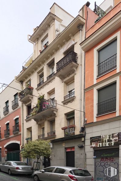 Local en venta en Calle Carlos Arniches, 25, Centro, Madrid, 28005 con coche, ventana, edificio, rueda, neumático, vehículo terrestre, cielo, planta, vehículo y arquitectura alrededor