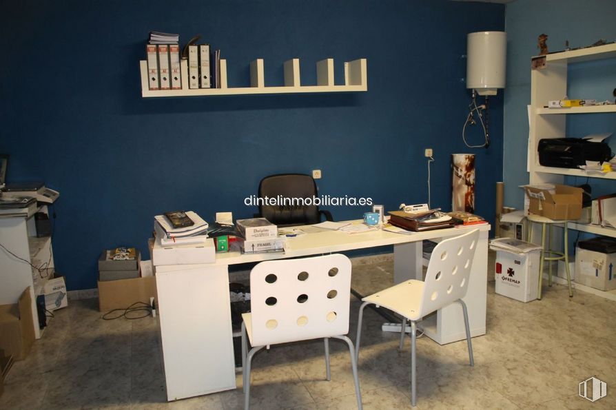 Industrial for sale at Polígono Vicolozano, Ávila, 05194 with chair, lighting, table, automotive design, wood, desk, interior design, building, flooring and floor around