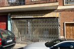 Retail for rent at Zona centro, Morata de Tajuña, Madrid, 28530 with car, window, license plate, automotive parking light, automotive lighting, motor vehicle, vehicle, vehicle registration plate, hood and infrastructure around