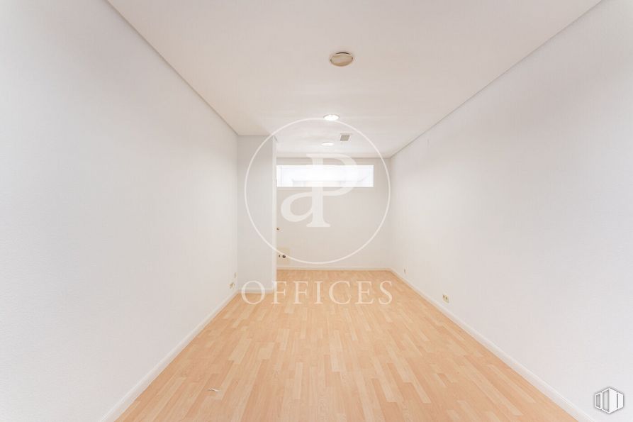 Oficina en venta en Avenida Pío XII, Chamartín, Madrid, 28016 con madera, suelo, suelos, edificio, casa, accesorio, madera dura, tinte para madera, rectángulo y barniz alrededor