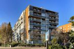 Retail for sale at Calle Puentedeume, 6, Alcorcón, Madrid, 28925 with building, sky, plant, tree, tower block, urban design, condominium, neighbourhood, residential area and facade around