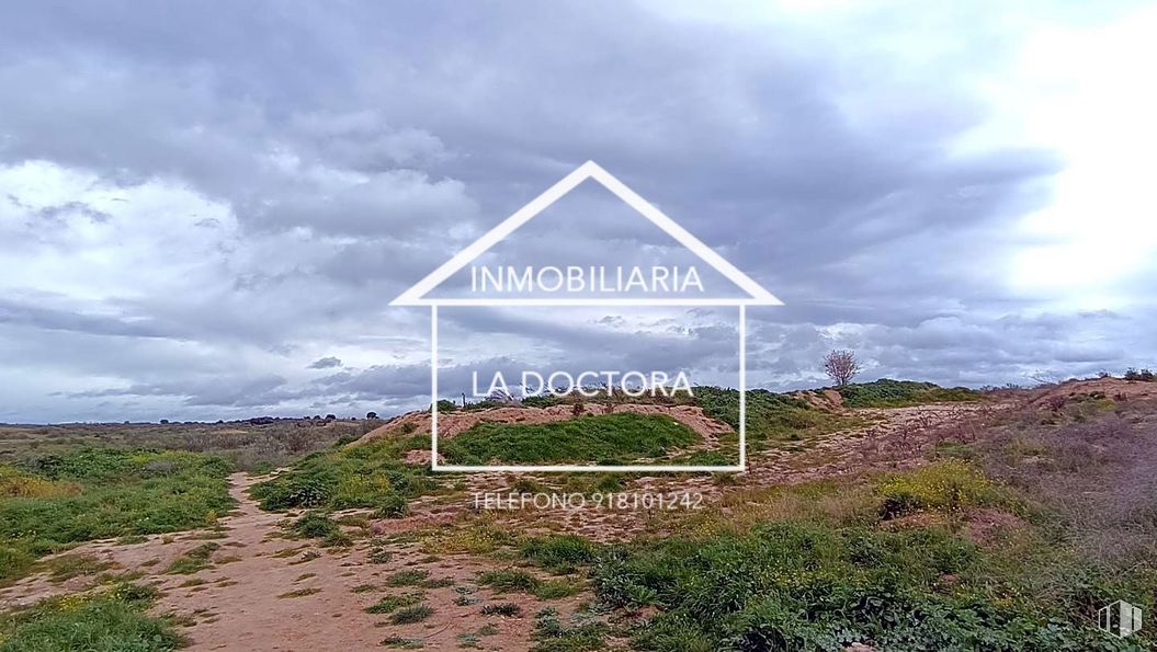 Suelo en venta en Calle Julio Álvarez, Villanueva de Perales, Madrid, 28609 con nube, planta, cielo, paisaje natural, tierras altas, lote de terreno, hierba, pradera, llano y horizonte alrededor