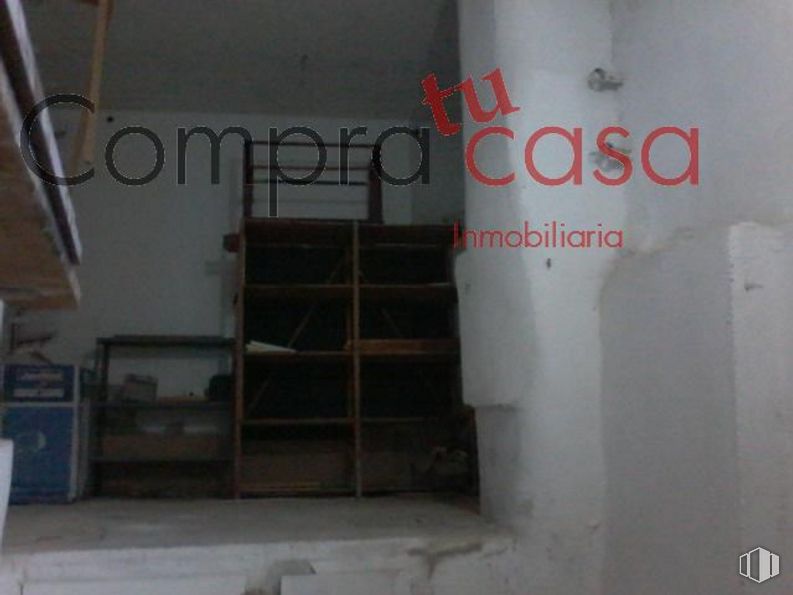 Local en venta en Calle Muerte y Vida, Segovia, 40005 con mueble, diseño de interiores, fuente, gas, suelo, techo, madera, material compuesto, hormigón y edificio alrededor