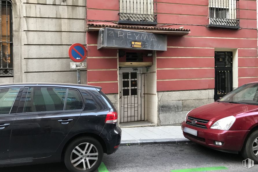 Local en venta en Calle Leganitos, Centro, Madrid, 28013 con rueda, coche, ventana, puerta, neumático, vehículo terrestre, vehículo, fotografía, blanco y vehículo motorizado alrededor