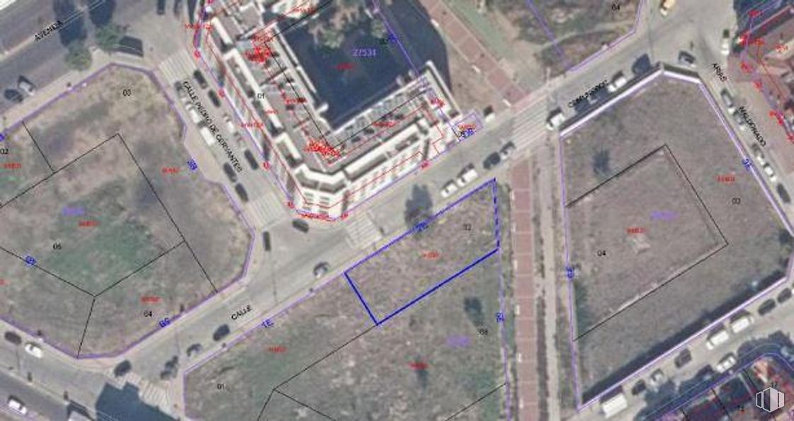 Land for sale at Avenida Francisco Aguirre, Talavera de la Reina, Toledo, 45600 with stadium, property, map, building, land lot, urban design, residential area, neighbourhood, landscape and city around