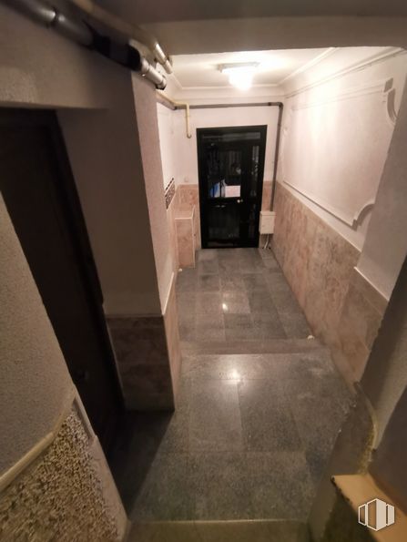 Nave en venta en Calle Vicente Camarón, La Latina, Madrid, 28011 con accesorio, edificio, piso, suelo, techo, madera, evento, espacio, hormigón y material compuesto alrededor