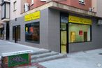 Local en alquiler y venta en Calle Canaleja, 1, Alcorcón, Madrid, 28921 con ventana, edificio, propiedad, accesorio, fachada, puerta, material compuesto, casa, superficie de la carretera y gas alrededor