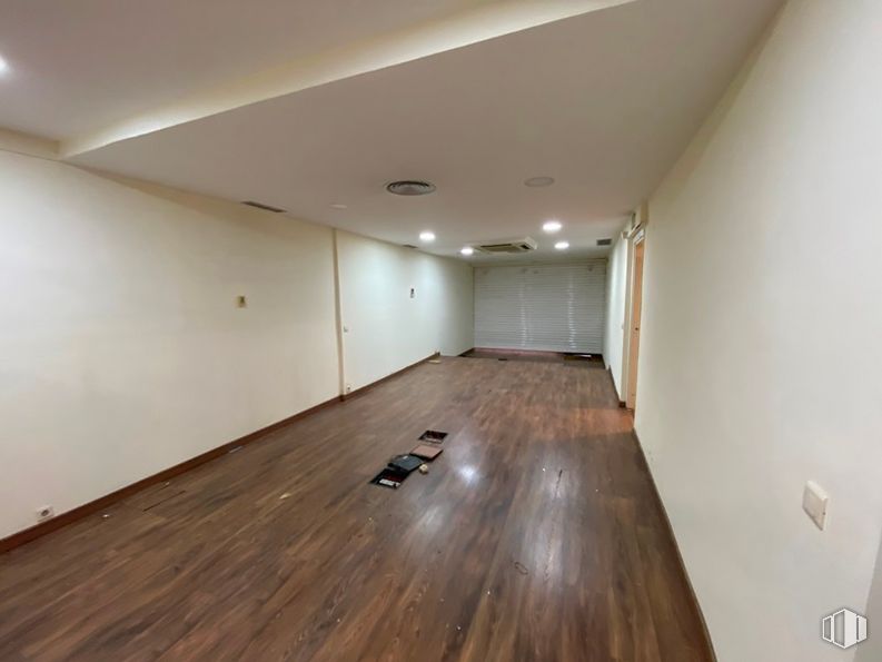 Local en venta en Calle María de Molina, Salamanca, Madrid, 28006 con madera, accesorio, suelo, pasillo, piso, tinte para madera, madera, suelos laminados, barniz y madera contrachapada alrededor