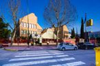 Office for sale at Centro de Servicios Industriales Los Rosales, Calle Fragua, 1, Móstoles, Madrid, 28933 with car, building, waste container, sky, blue, window, tree, vehicle, wheel and road surface around