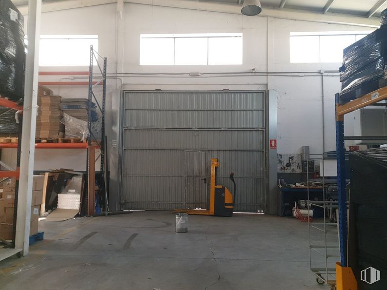 Oficina en alquiler y venta en Polígono Industrial La Carpetania, Getafe, Madrid, 28906 con madera, edificio, suelo, piso, pared, material compuesto, gas, asfalto, ingeniería y máquina alrededor