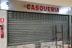 Local en venta en Paseo Val, 16, Alcalá de Henares, Madrid, 28804 con extintor de incendios, accesorio, rojo, fuente, gas, fachada, material compuesto, edificio, metal y señalización alrededor